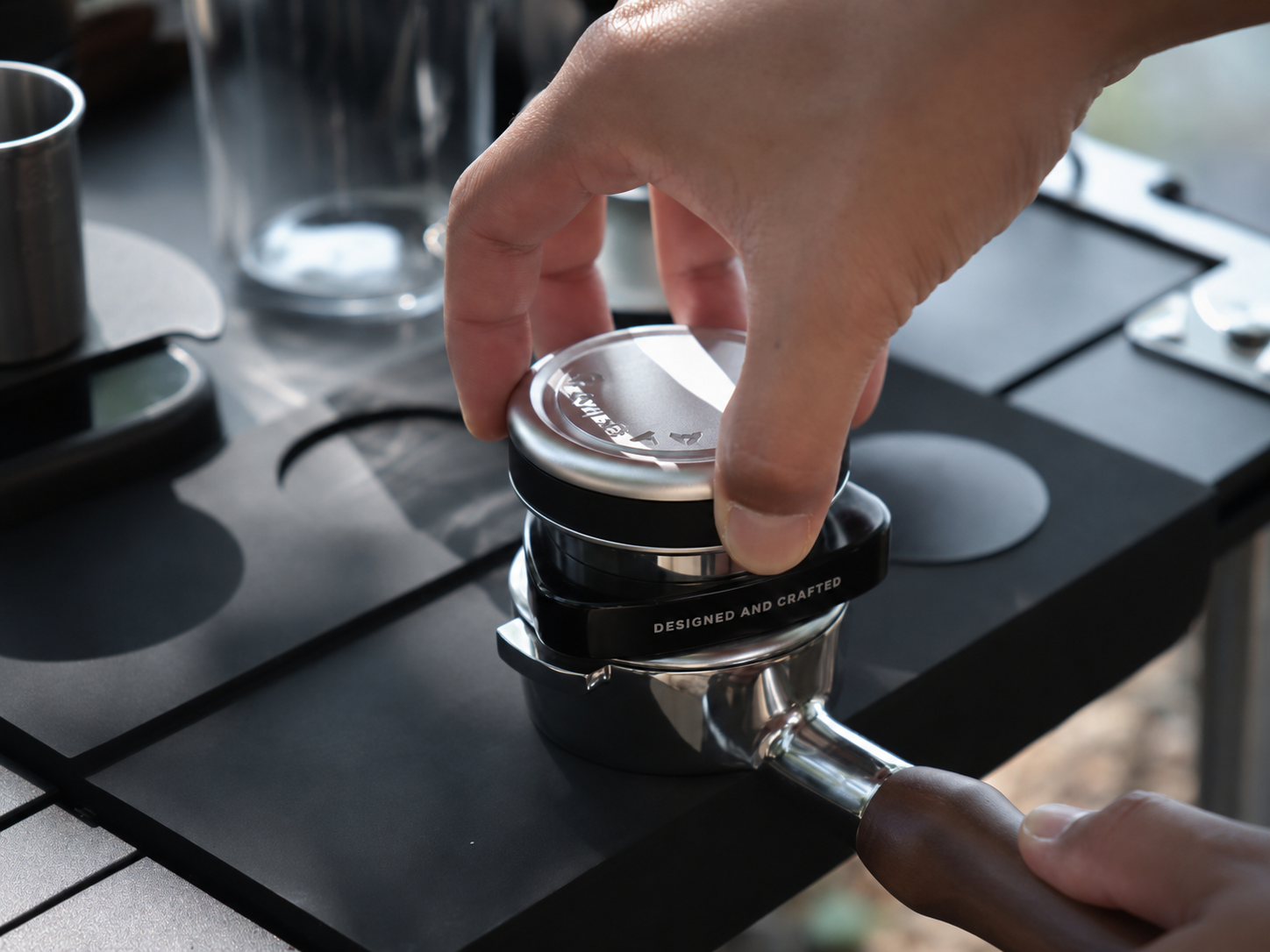 TriSpin Gravity Distributor preparing coffee grounds before tamping